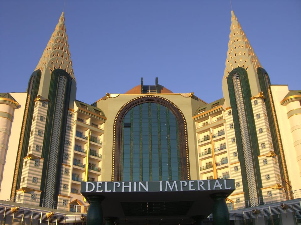 Hotel-Frontansicht  Hotel Delphin Imperial
