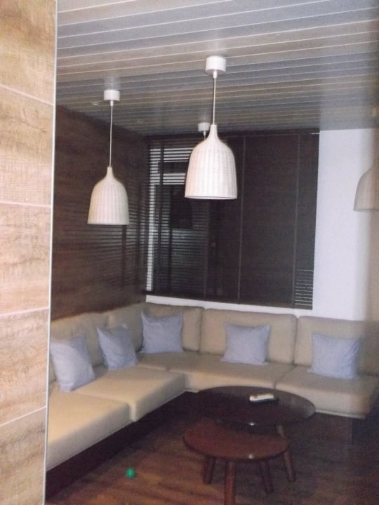 Baby-Lounge Atlantica Marmari Beach