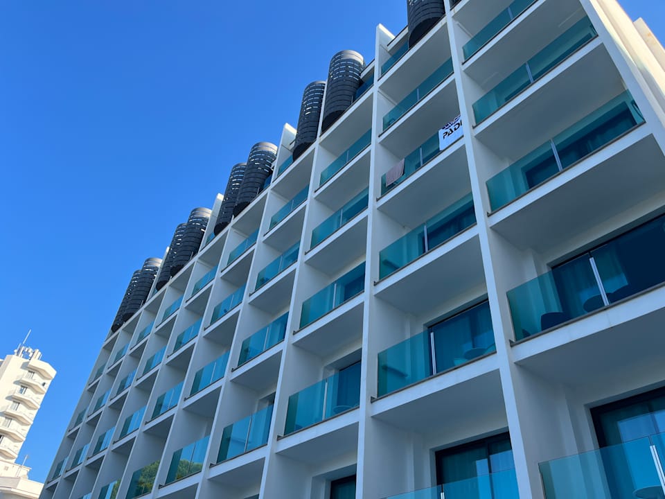 Außenansicht Hotel Luxor