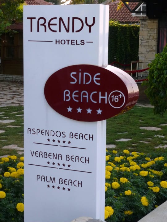 Strandzugang zum Hotel Trendy Side Beach Hotel - Adults only