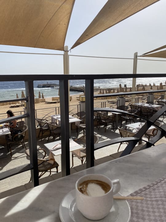 Gastro Serenity Alpha Beach