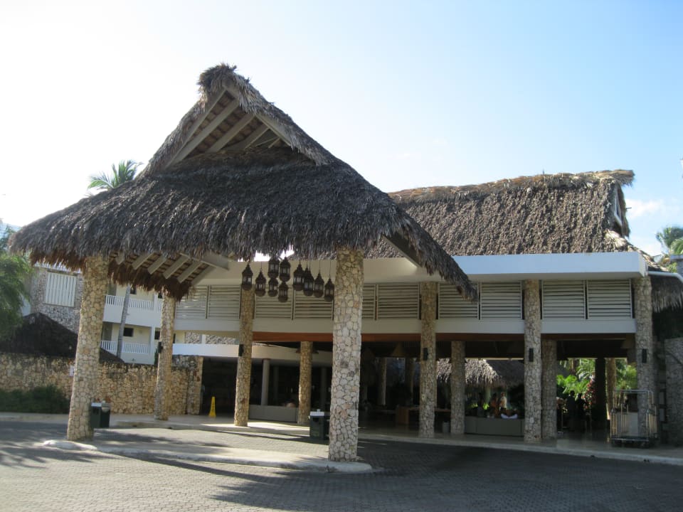 Lobby Hotel Viva Dominicus Beach by Wyndham - All Inclusive Resort