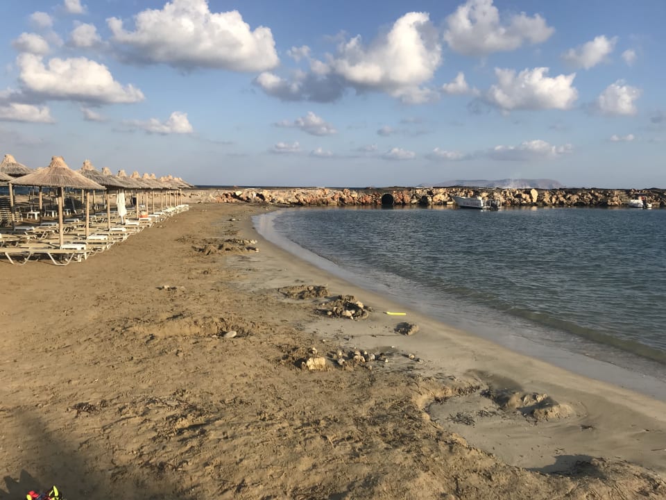 Strand Hotel Aphrodite Beach Club