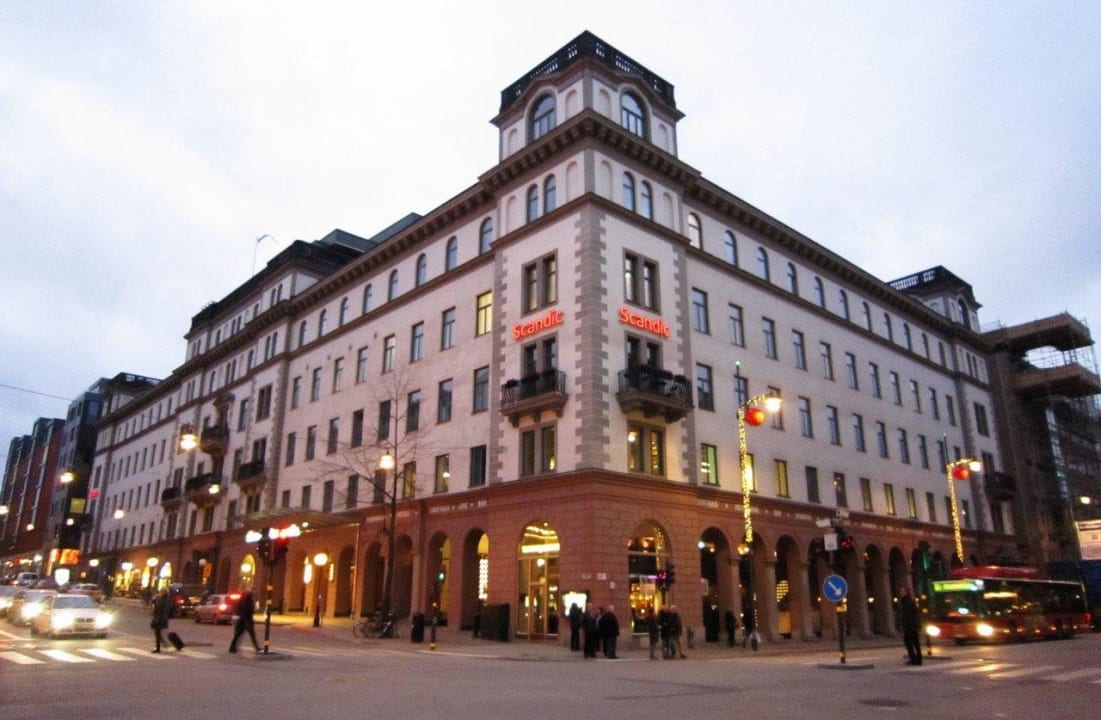 Evening view Hotel Scandic Grand Central