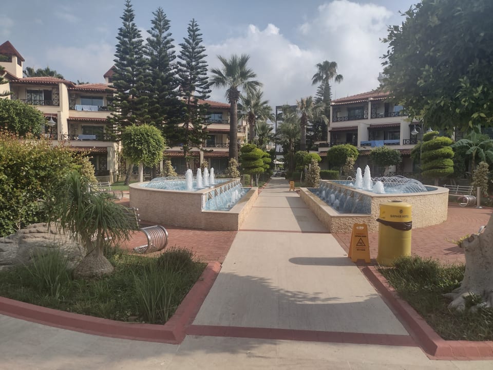 Gartenanlage Saphir Hotel & Villas