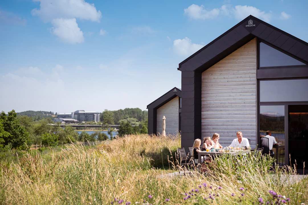 Außenansicht Bio-Seehotel Chalets