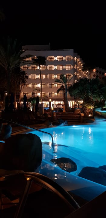 Pool Corallium Beach by Lopesan Hotels - Adults only