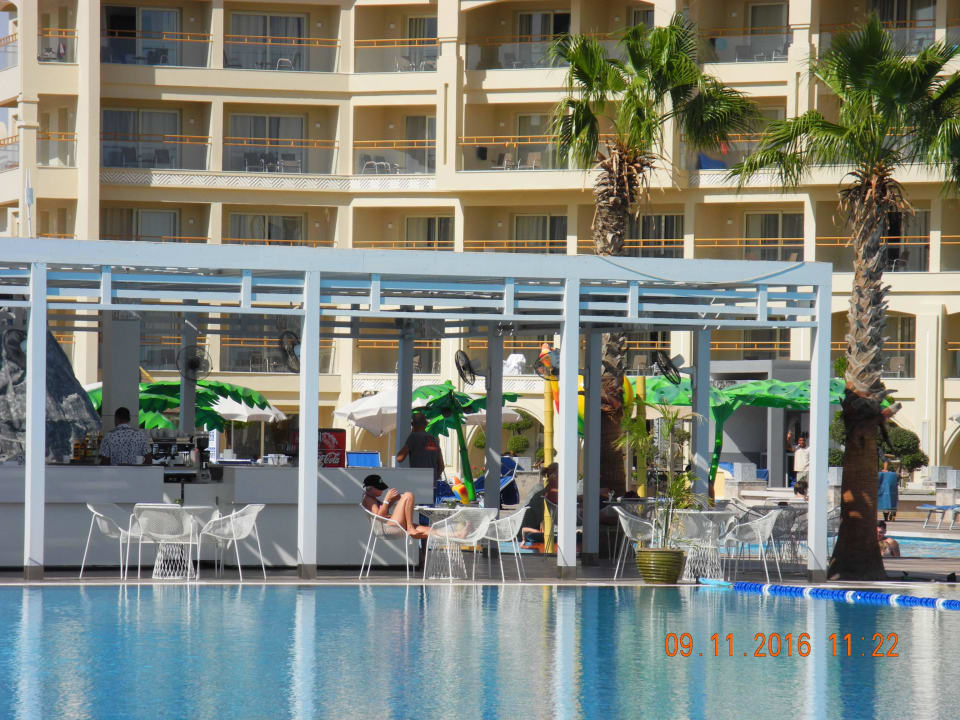 Poolbar Pickalbatros White Beach Resort - Hurghada