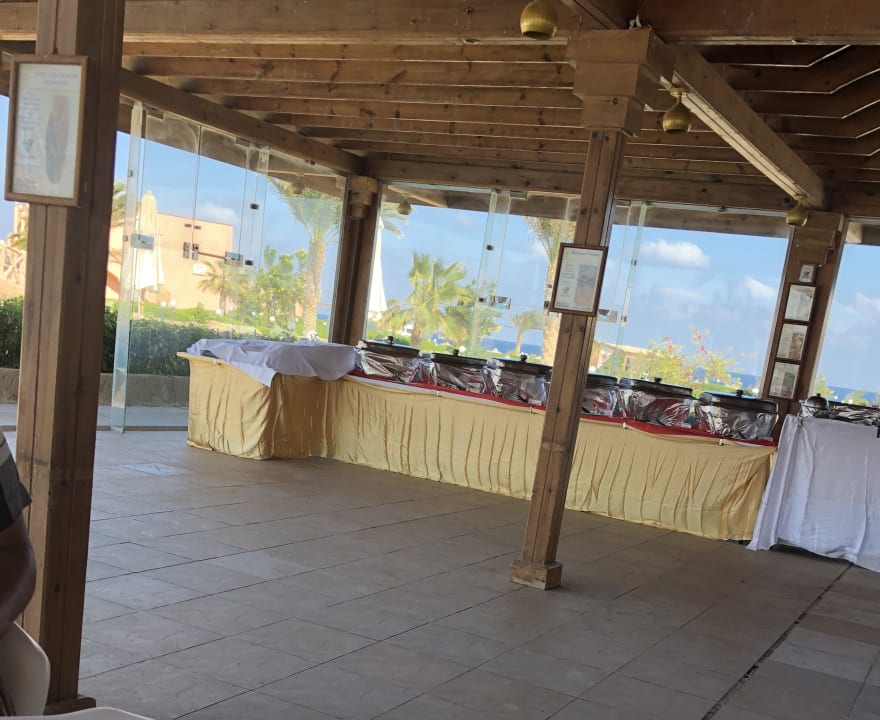 Gastro Three Corners Happy Life Beach Resort