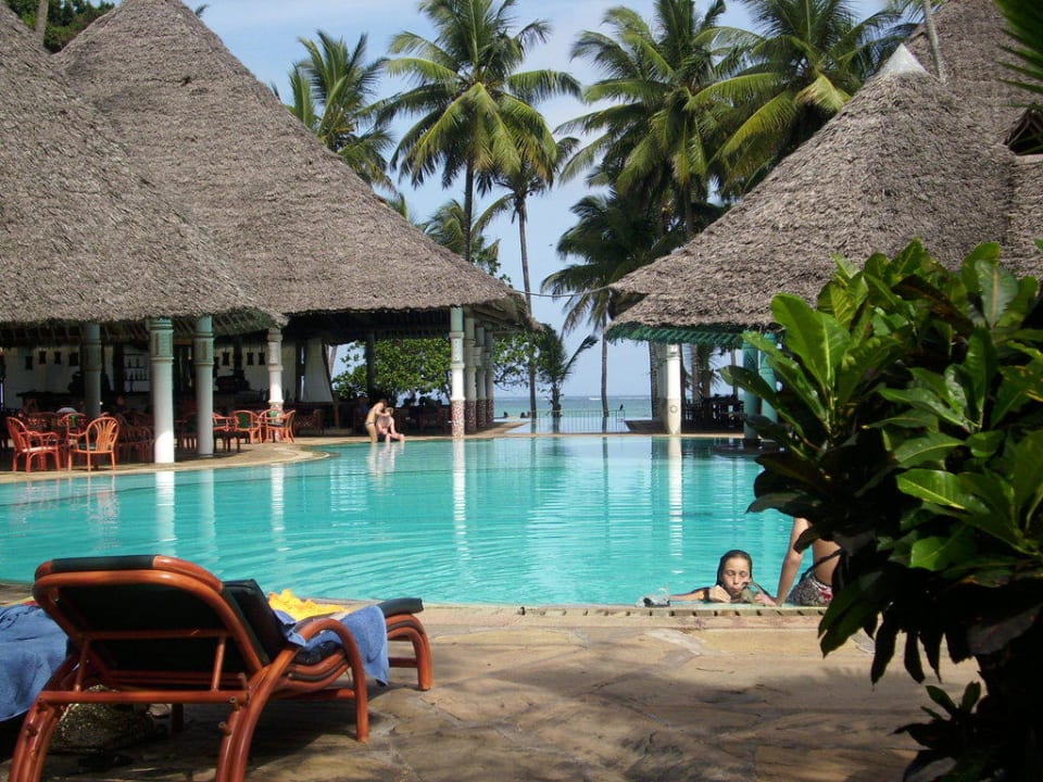 Pool Neptune Village Beach Resort & Spa
