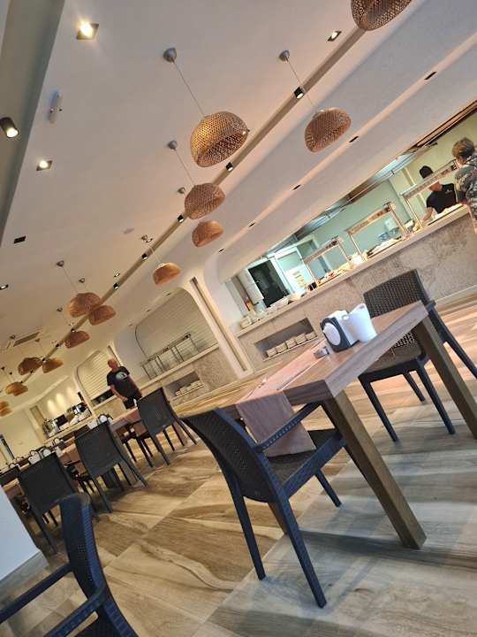 Gastro Side Aquamarin Resort & Spa