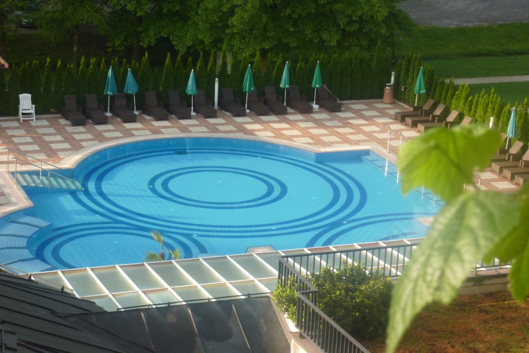 Der Aussenpool direkt am Hotel (26°) Hotel Smarjeta - Terme Šmarješke