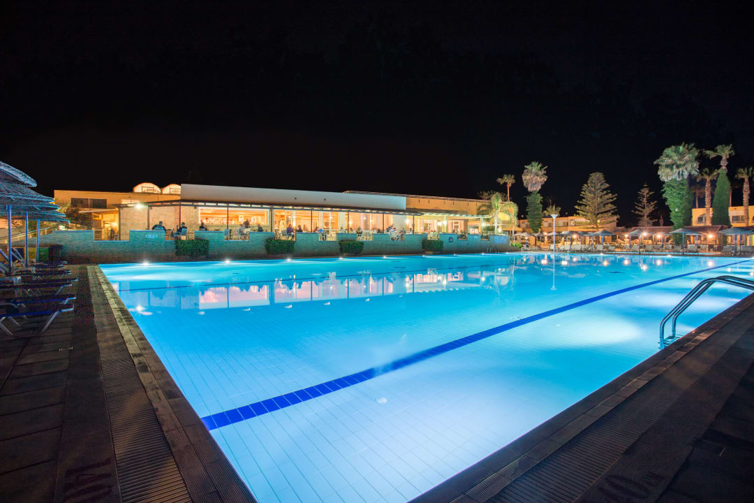 Pool Euro Village Achilleas Hotel
