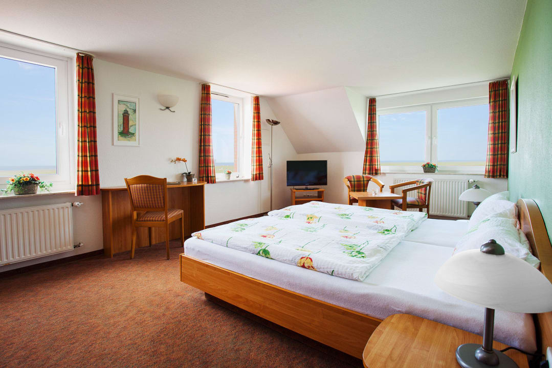 Doppelzimmer mit Blick über den Deich Pension Hus Achtern Diek