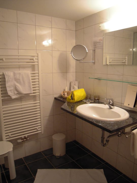 Bad Hotel Alpvita Piz Tasna