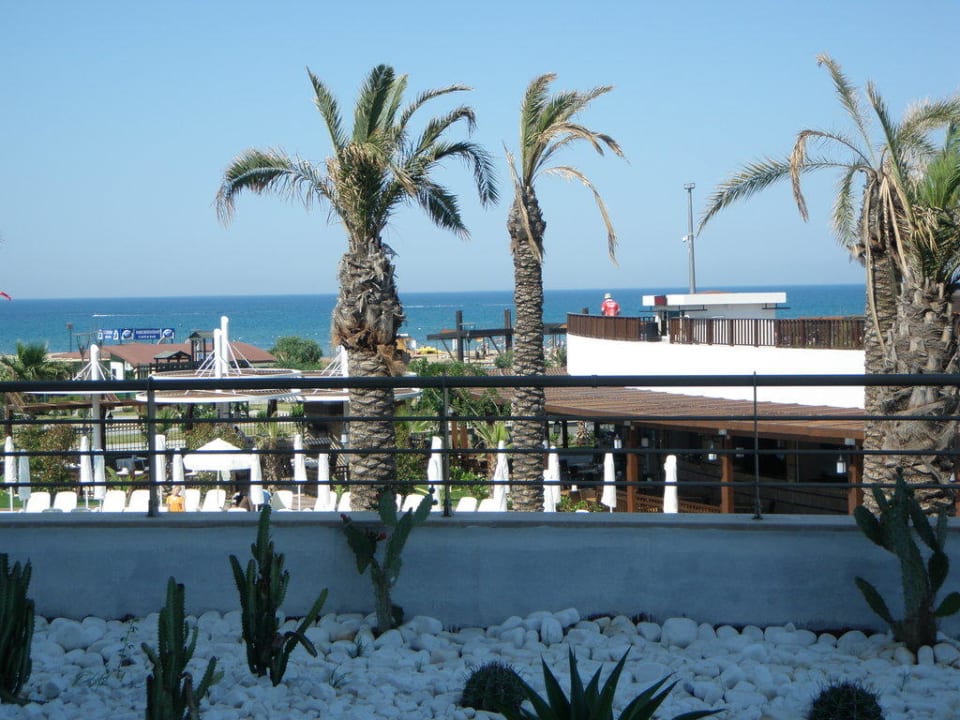Blick vom DeLuxe Zimmer aufs Meer Sunis Evren Beach Resort Hotel & Spa