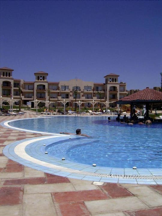 Pensee Royal Garden Poolbereich Pensée Royal Garden Beach Resort