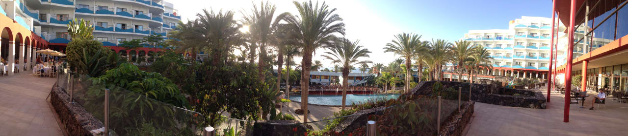 Pool  R2 Pajara Beach