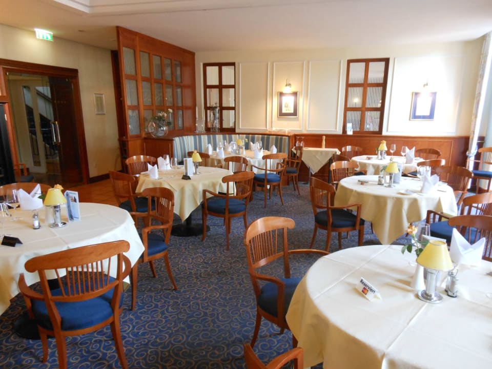 Restaurantbereich Hotel DER LINDENHOF