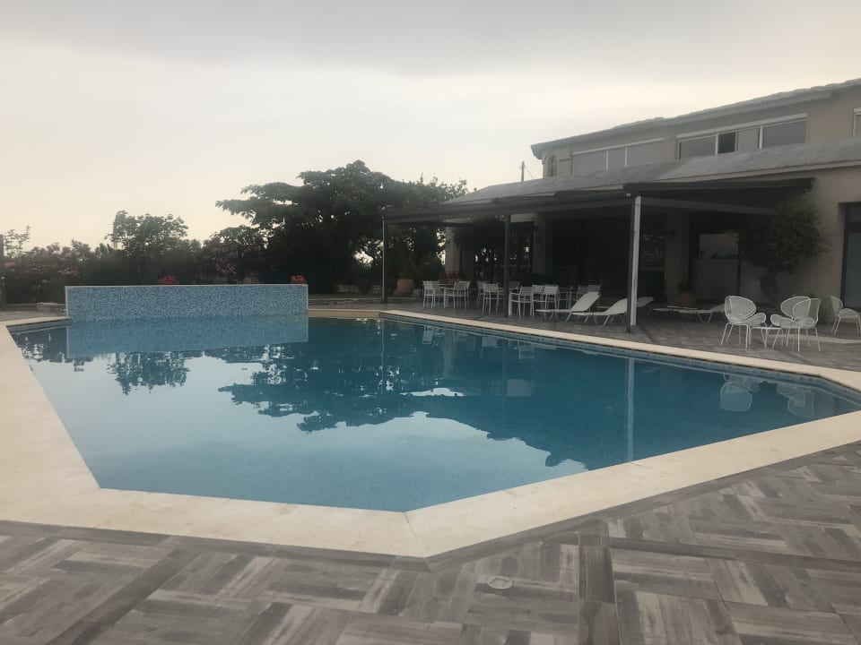 Pool Aeolis Thassos Palace