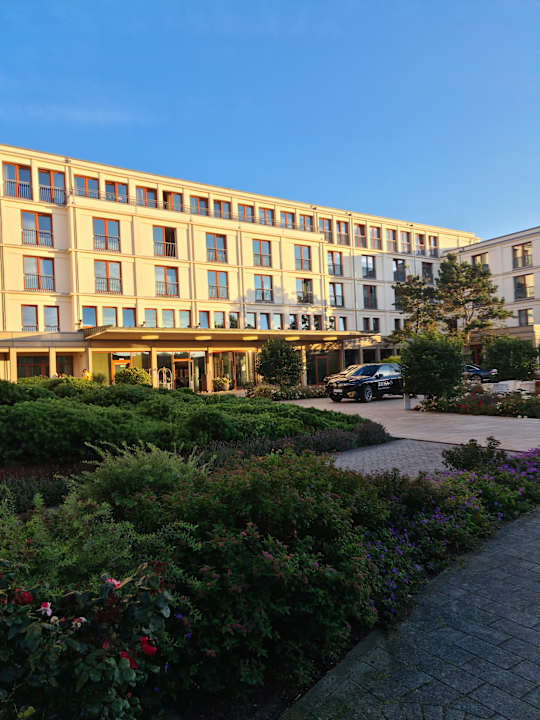 Außenansicht A-ROSA Sylt Resort