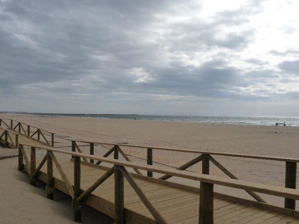 Strand Playamarina Hotel