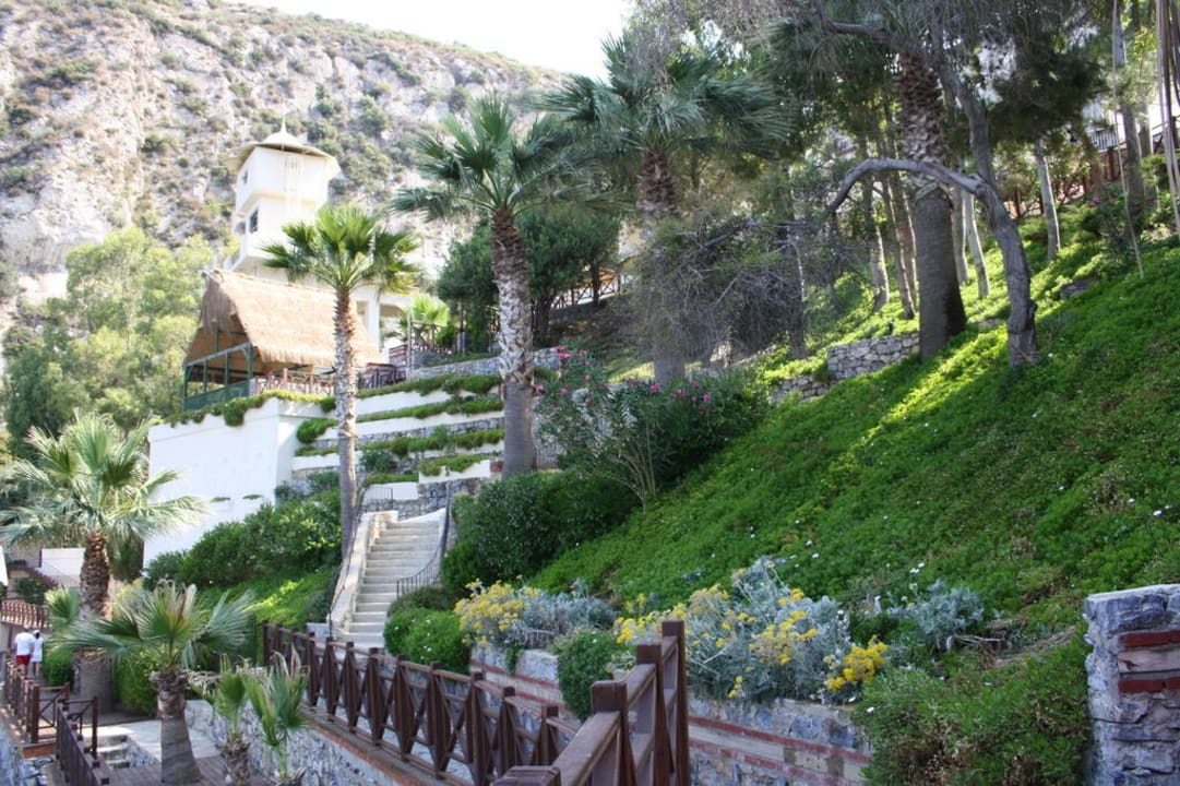 Weg zum Strand Ladonia Hotels Adakule
