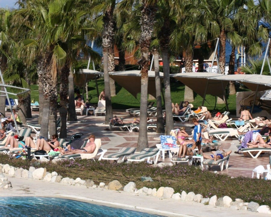 Sonnenhungrige Limak Limra Hotel & Resort