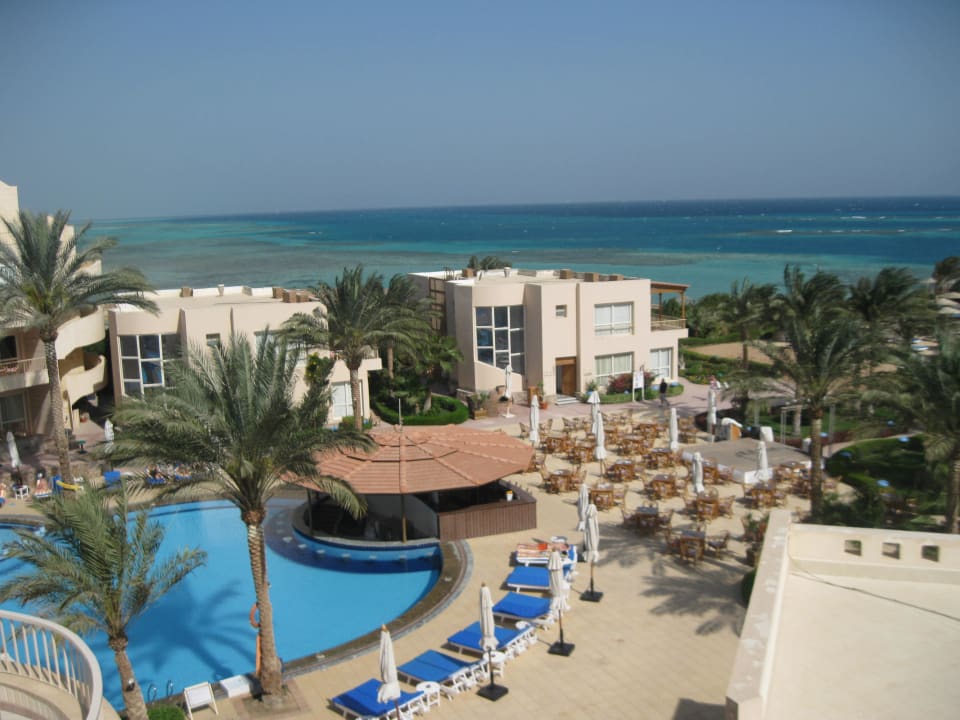 Вид с корпуса Sea Star Beau Rivage