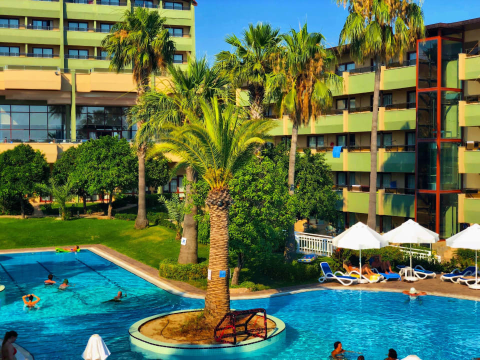 Gartenanlage Hotel Grand Side