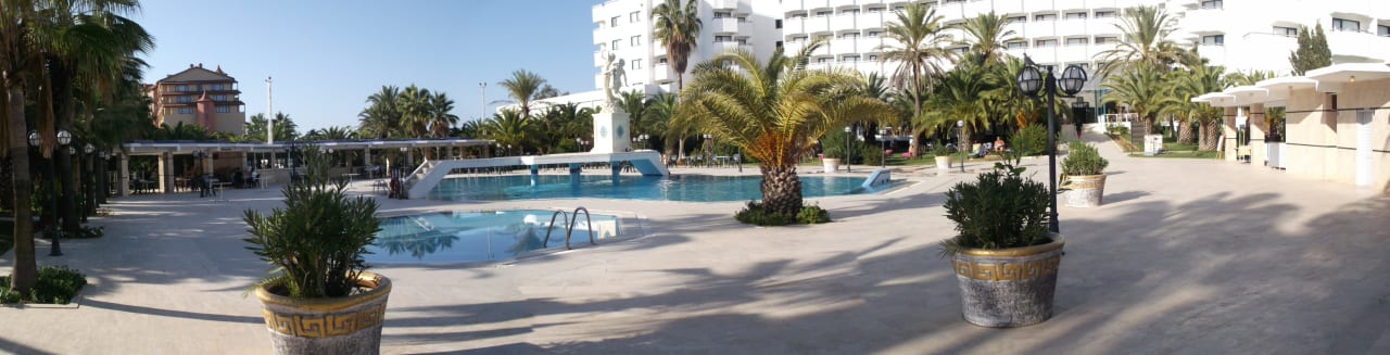 Pool Rundblick Süral Saray Hotel