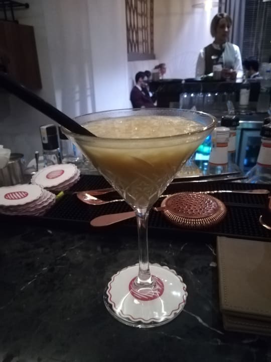 Gastro Acanthus Cennet Barut Collection