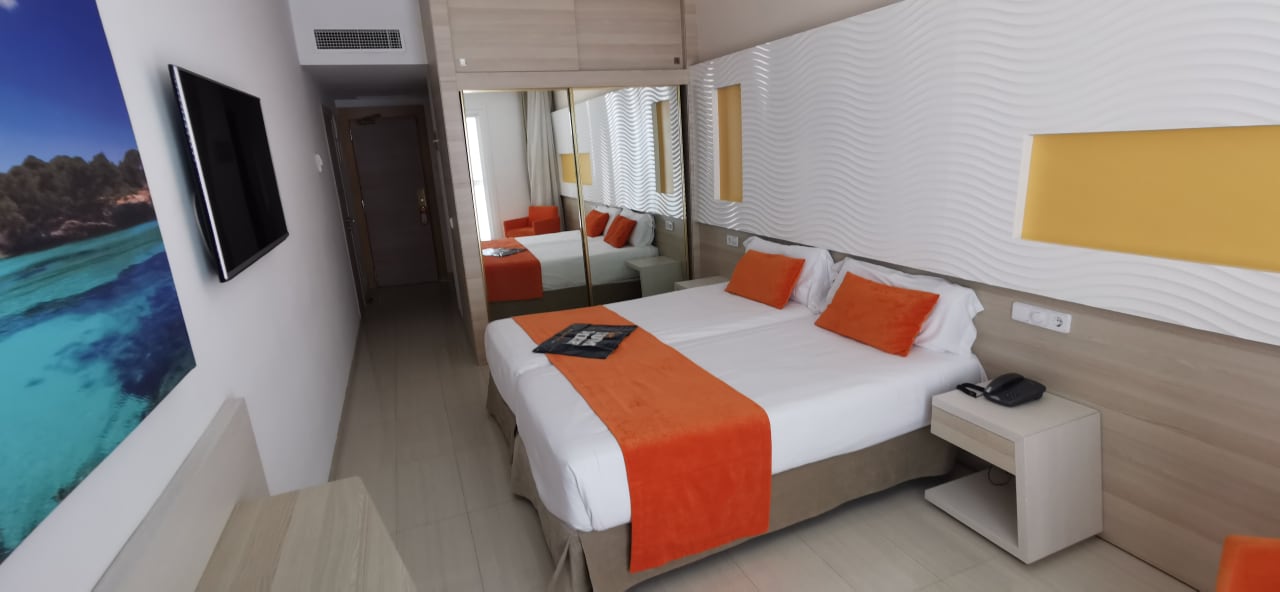 Zimmer Globales Almirante Farragut