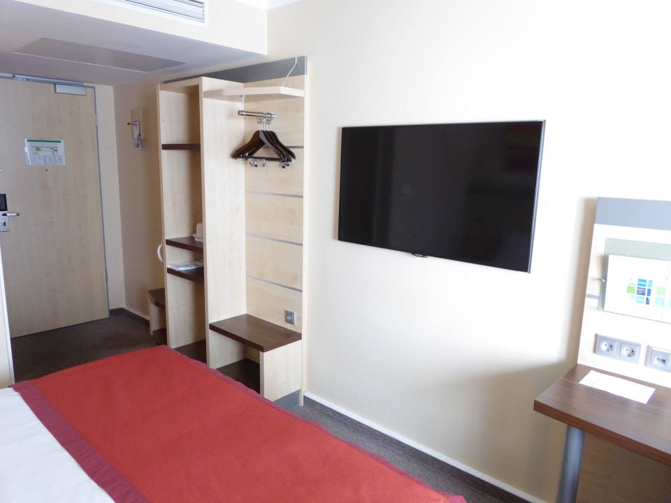 Zimmer Premier Inn Stuttgart Airport