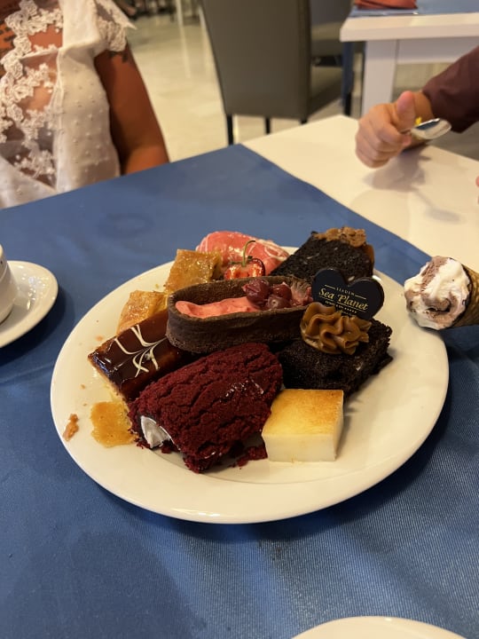 Gastro Seaden Sea Planet Resort & Spa