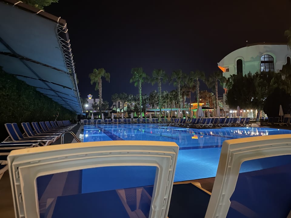 Pool Hane Family Resort