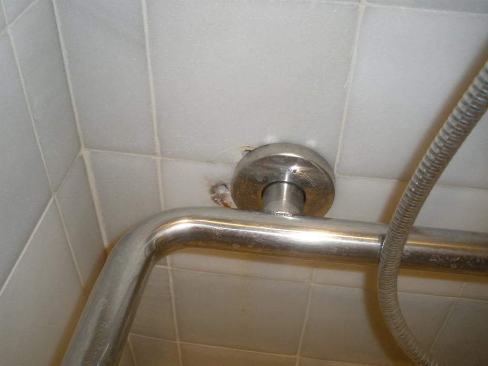 Dreckige Dusche CM Playa del Moro