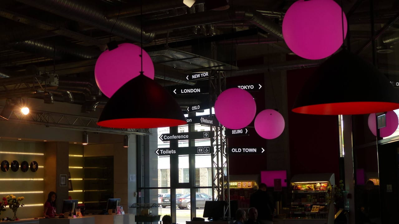 Hinweistafeln Comfort Hotel LT