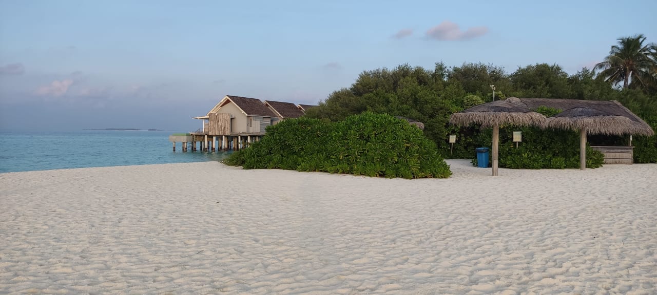 Strand Kuramathi Maldives