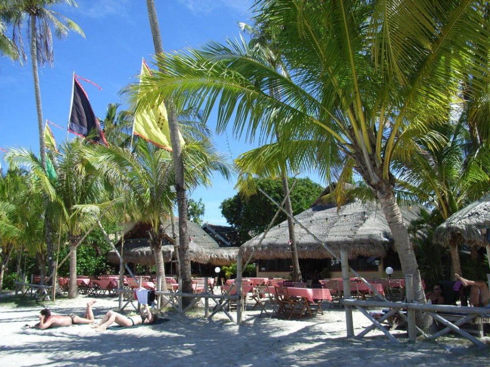 Blick vom Strand zum Beach Garden Hotel Beach Garden Resort