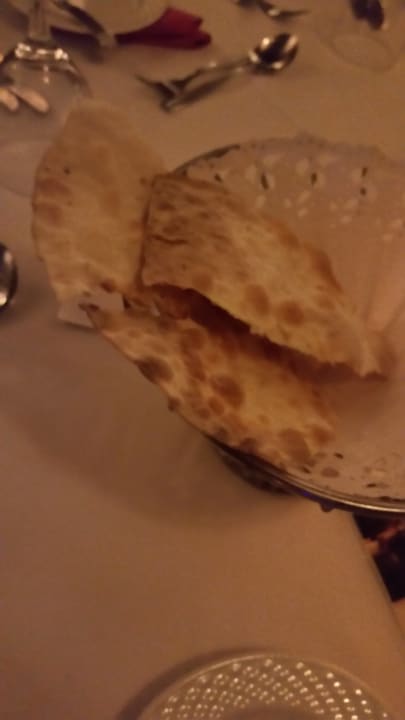 Restaurant The Breakers Diving & Surfing Lodge