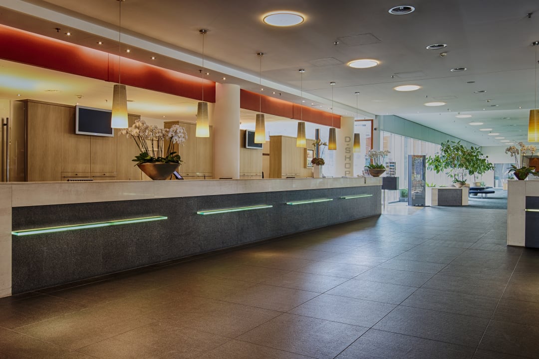 Lobby Steigenberger Airport Hotel Amsterdam