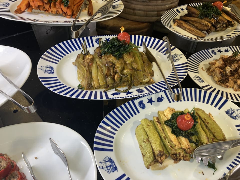 Gastro Xanadu Resort Hotel