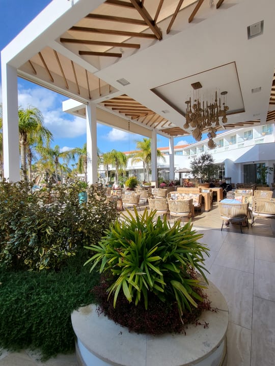 Gastro Olympic Lagoon Resort Paphos