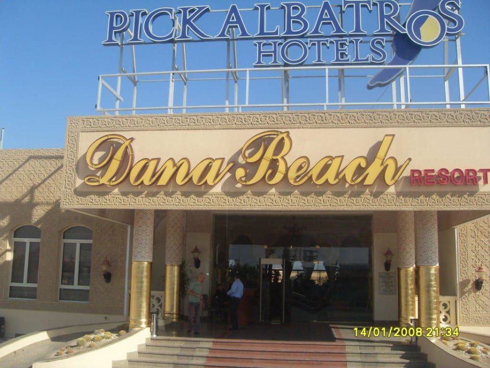 Eingang vom Hotel Pickalbatros Dana Beach Resort - Hurghada