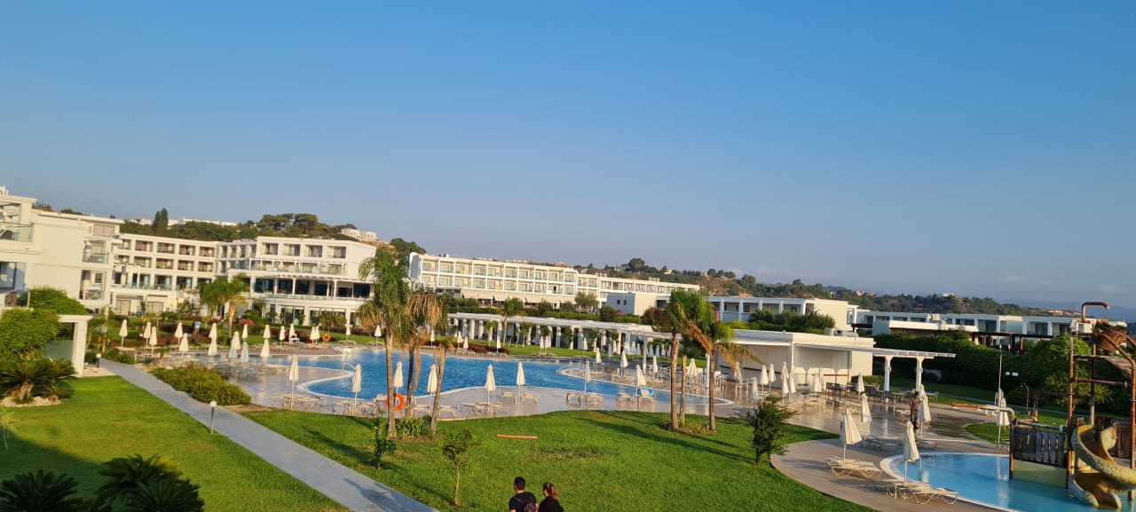 Pool Asterias Beach Resort