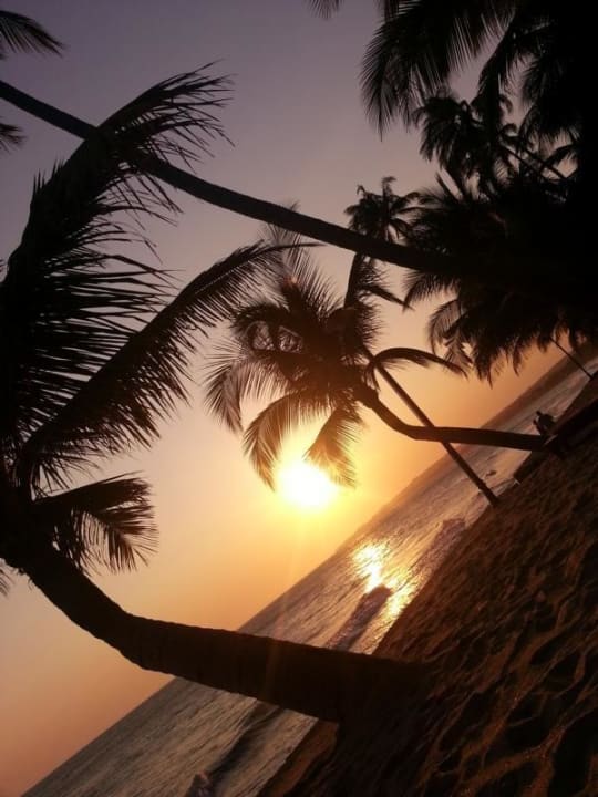 Sunset Hoang Ngoc Beach Resort