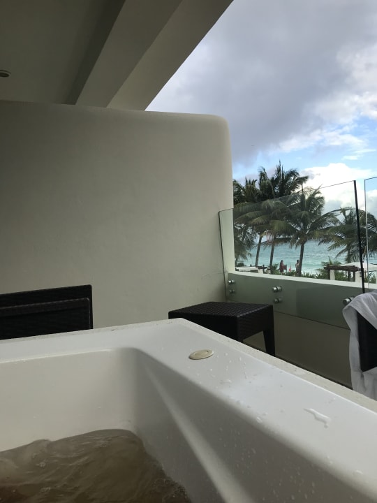 Zimmer Akumal Bay Beach & Wellness Resort