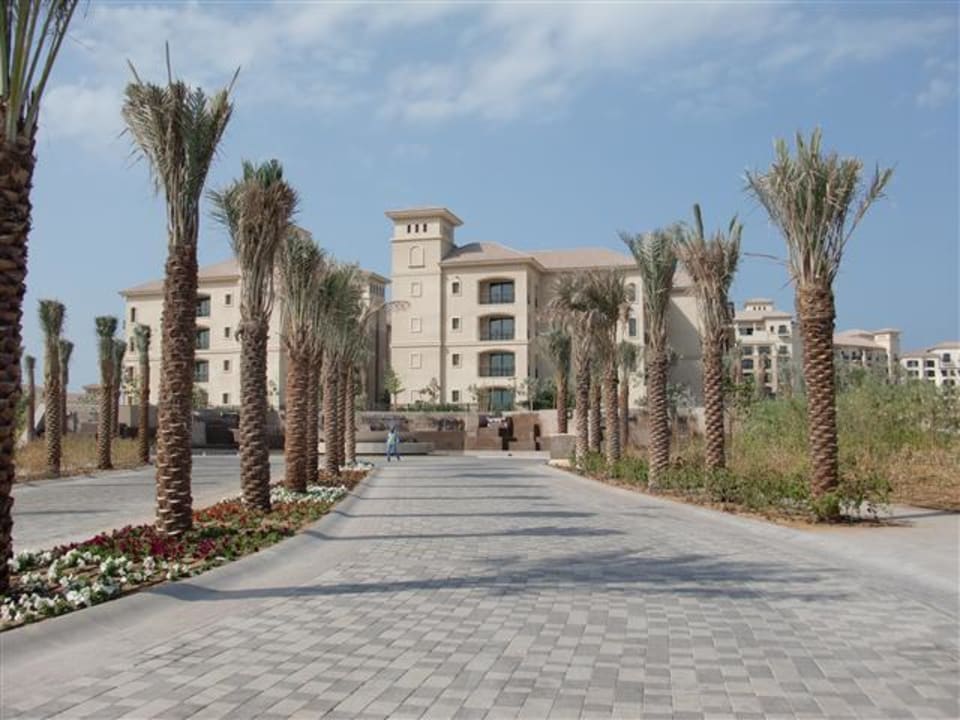 Zufahrt St. Regis The St. Regis Saadiyat Island Resort, Abu Dhabi