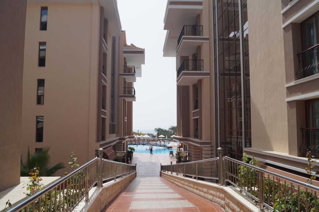 Haupthäuser Hotel Turan Prince